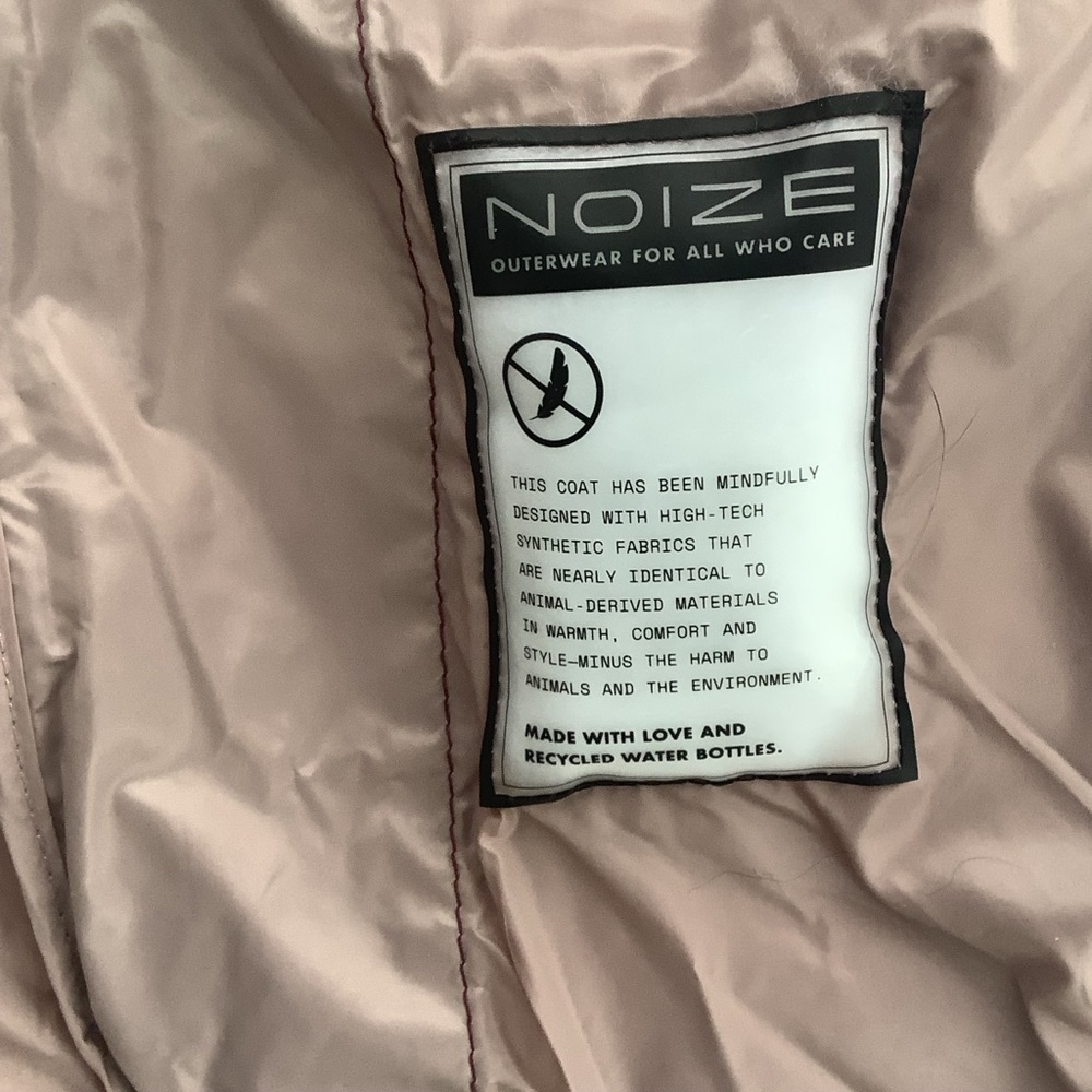 Noize Women's Plum Puffer Jacket - Picture 4 of 5